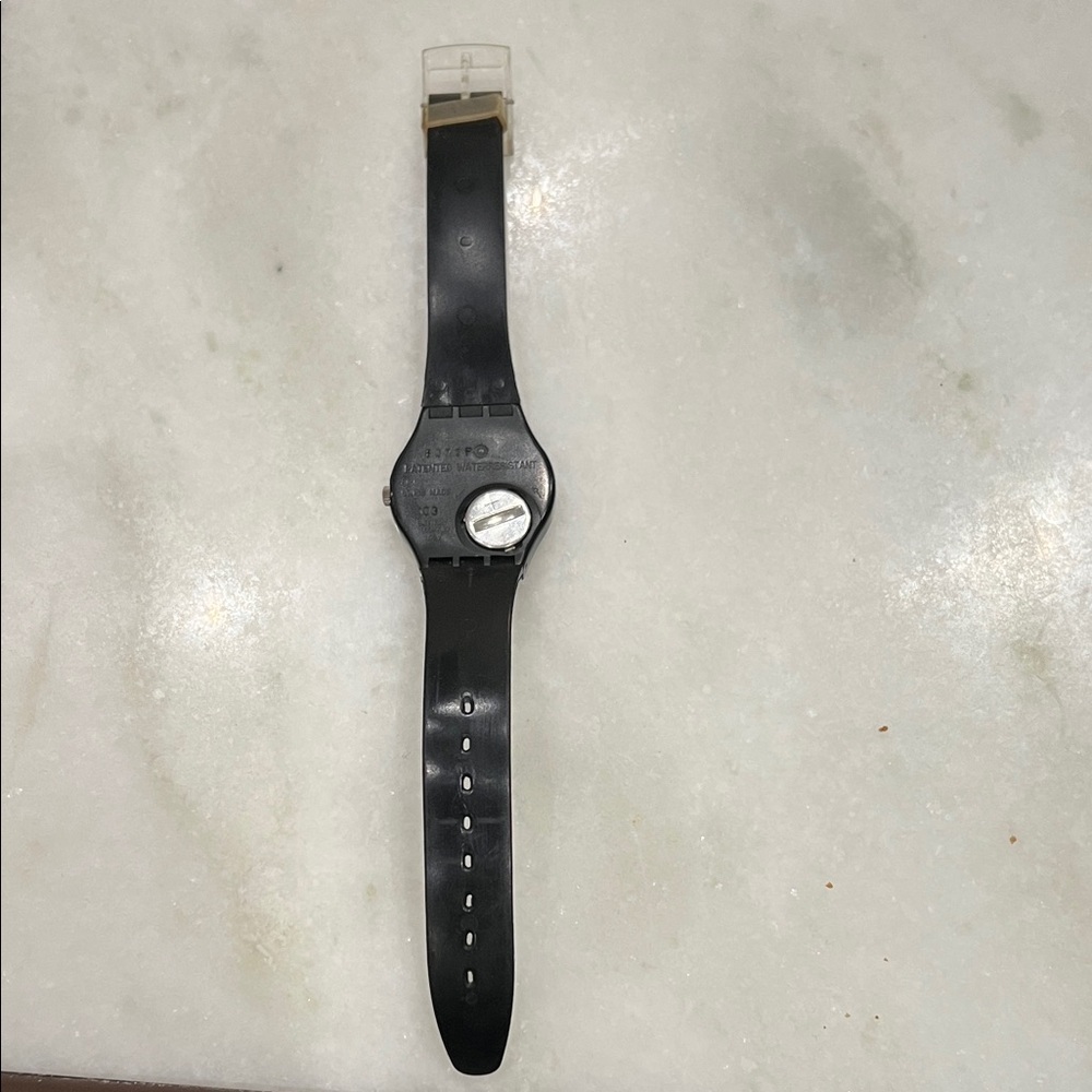 Swatch “Mackintosh” GB116 - Picture 4 of 5